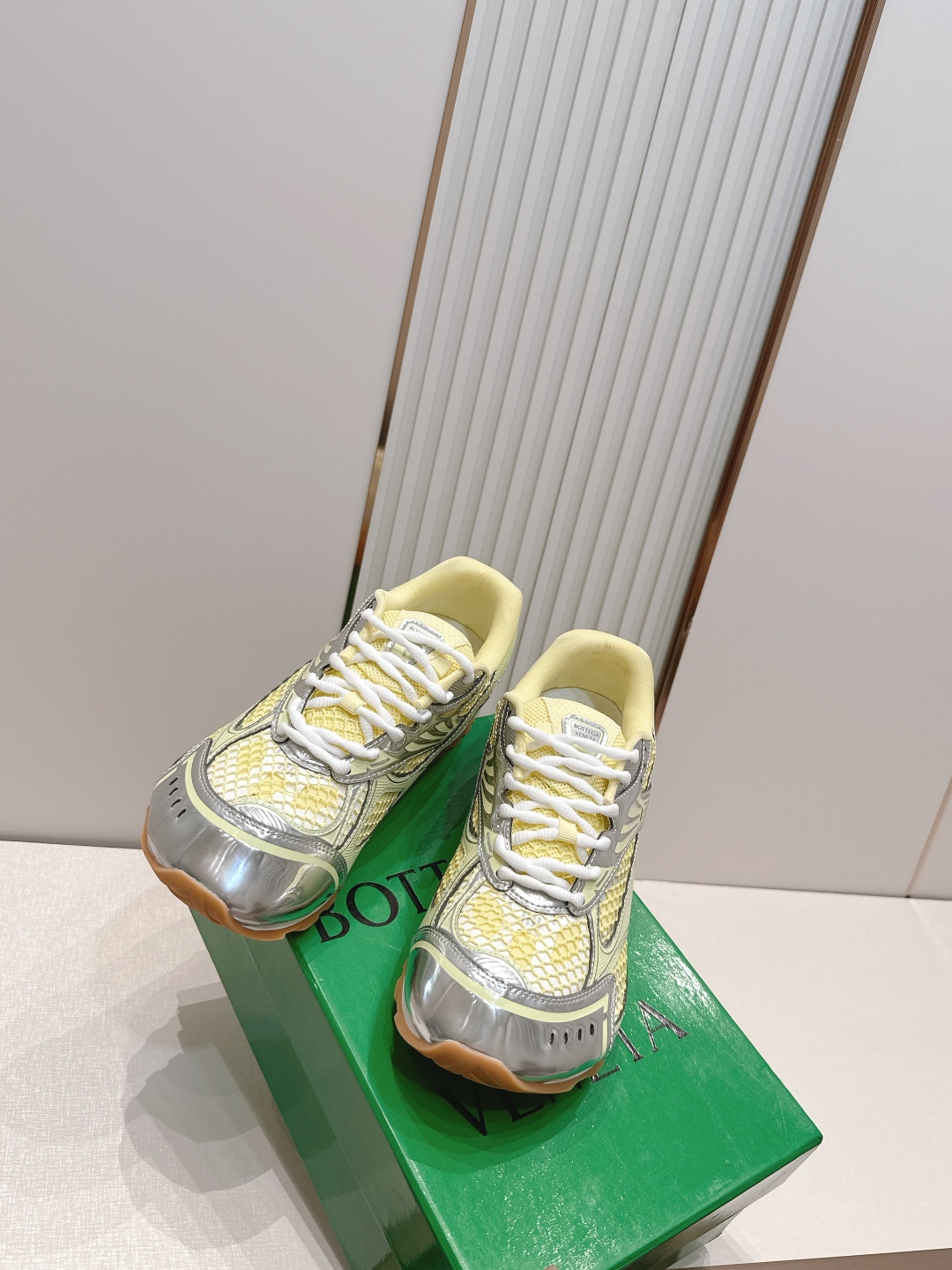 经典升级 加新色 全色系  情侣款  Bottega Veneta  BV Orbit设计师谢幕款 休闲