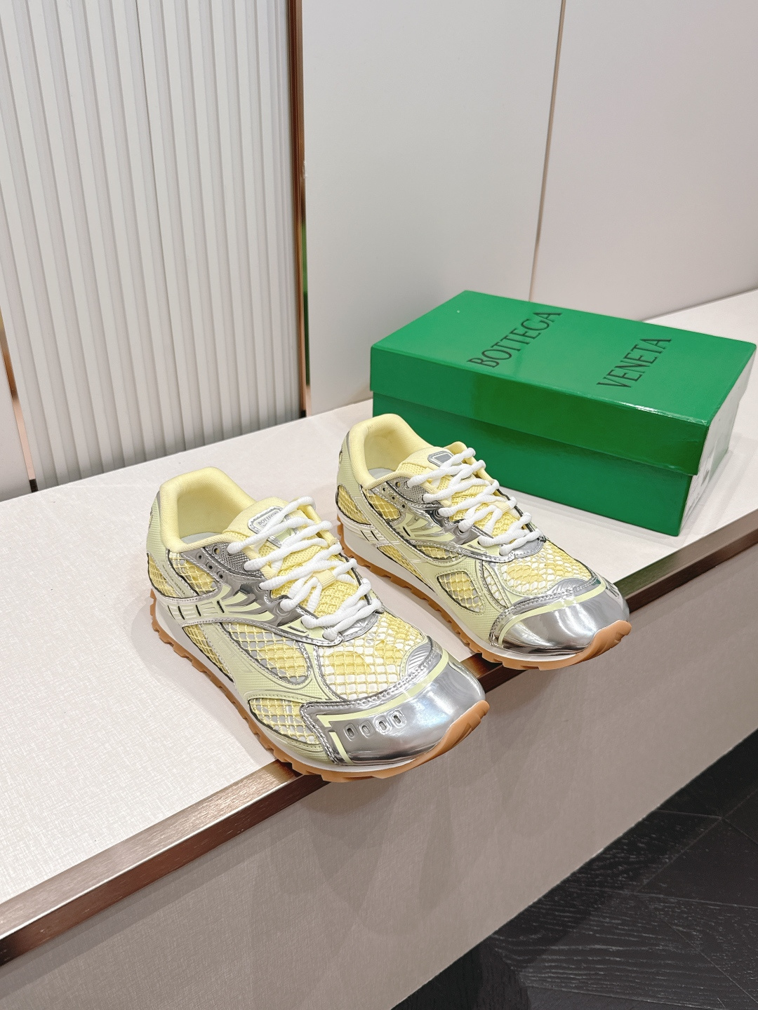 经典升级 加新色 全色系  情侣款  Bottega Veneta  BV Orbit设计师谢幕款 休闲