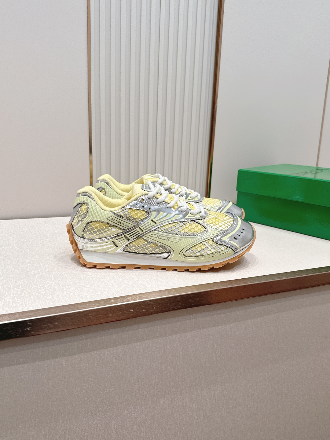 经典升级 加新色 全色系  情侣款  Bottega Veneta  BV Orbit设计师谢幕款 休闲