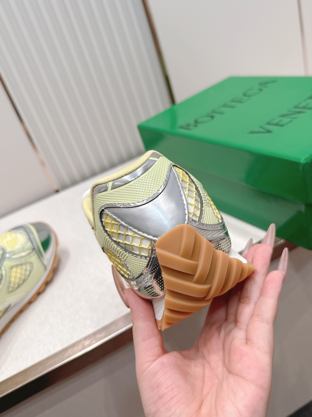 经典升级 加新色 全色系  情侣款  Bottega Veneta  BV Orbit设计师谢幕款 休闲