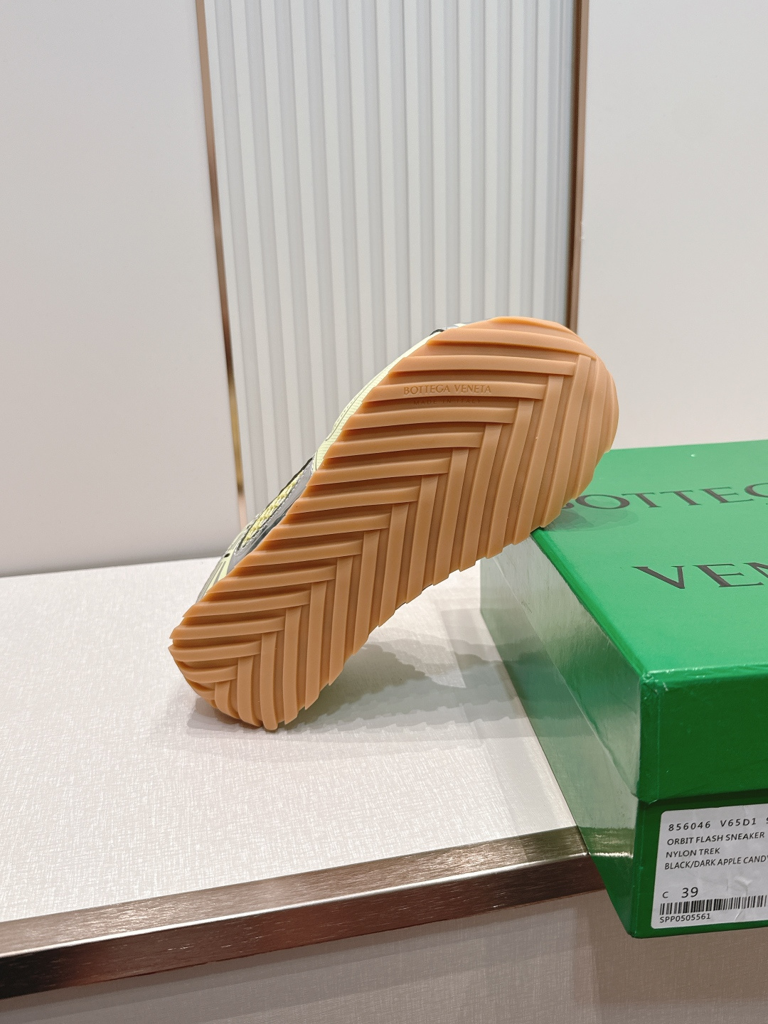 经典升级 加新色 全色系  情侣款  Bottega Veneta  BV Orbit设计师谢幕款 休闲