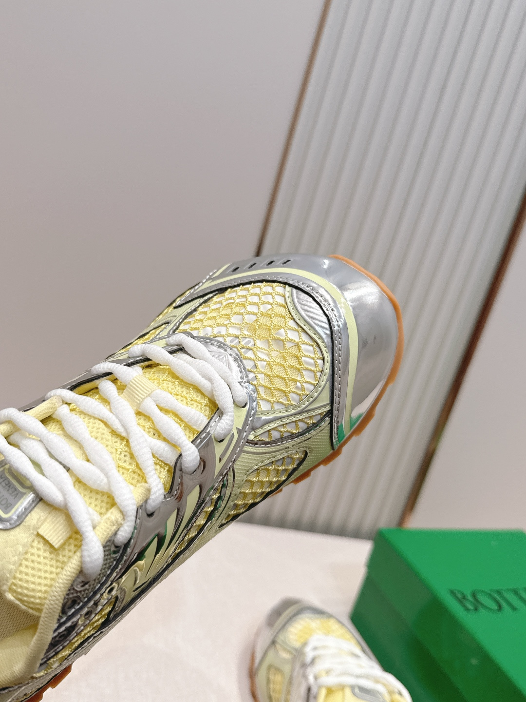 经典升级 加新色 全色系  情侣款  Bottega Veneta  BV Orbit设计师谢幕款 休闲