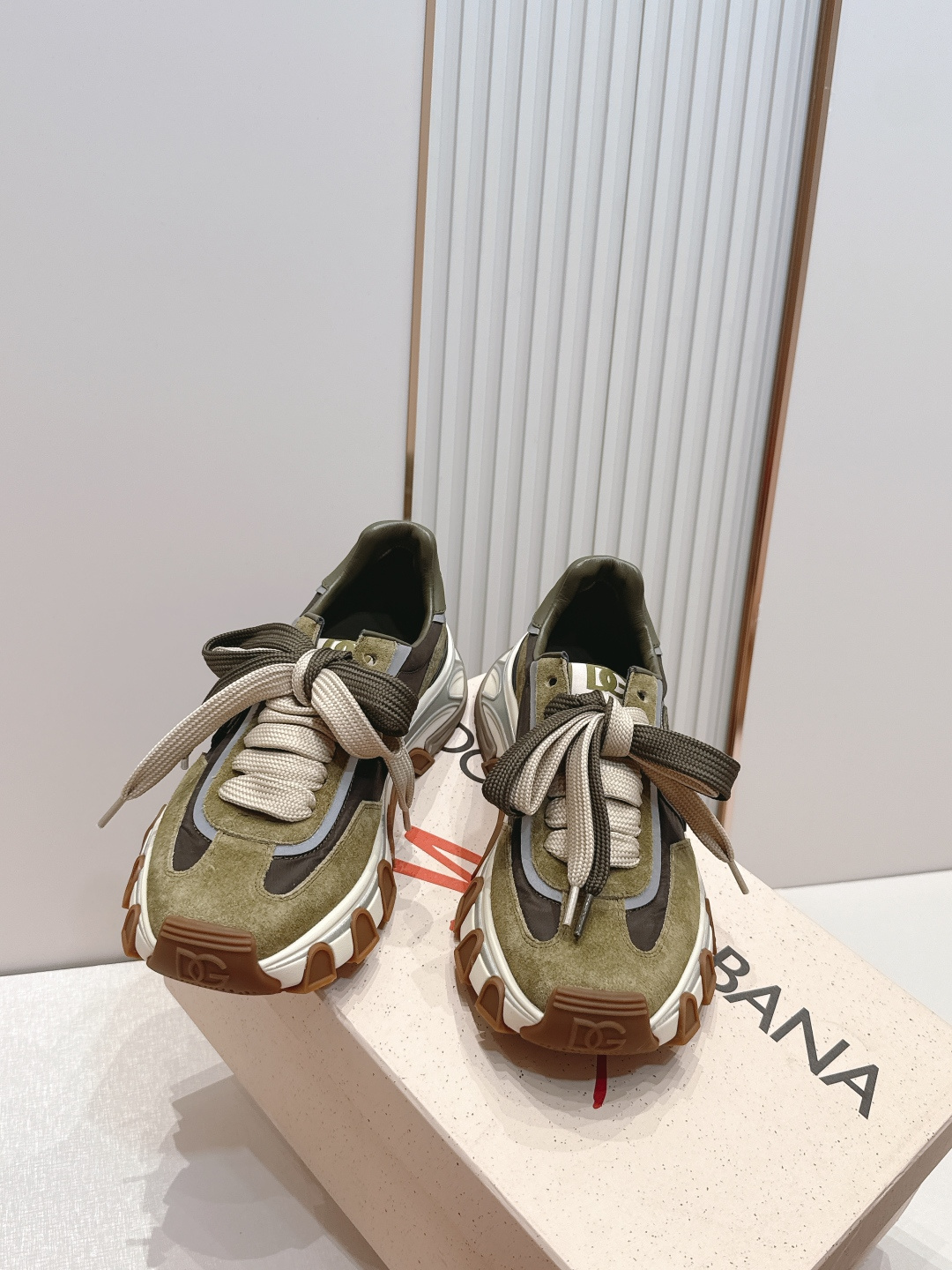Dolce&Gabbana杜嘉班纳 26ss情侣款新品 专柜新款运动鞋厚底休闲鞋 爆款系列……厚底休闲 Dolce&Gabbana杜嘉班纳 26ss情侣款新品 专柜新款运动鞋厚底休闲鞋 爆款系列……厚底休闲