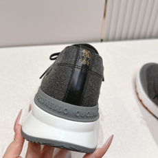 男款 BRUNELLO CUCINELLI新款男士系列老钱风休闲运动鞋bc很有品味 每一款都让人爱不释 男款 BRUNELLO CUCINELLI新款男士系列老钱风休闲运动鞋bc很有品味 每一款都让人爱不释