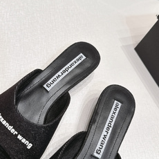 Alexander Wang26亚历山大王ss夏季新款中跟拖鞋夏日炸街神器,随性,经典版型,自带酷飒质感 Alexander Wang26亚历山大王ss夏季新款中跟拖鞋夏日炸街神器,随性,经典版型,自带酷飒质感