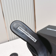 Alexander Wang26亚历山大王ss夏季新款中跟拖鞋夏日炸街神器,随性,经典版型,自带酷飒质感 Alexander Wang26亚历山大王ss夏季新款中跟拖鞋夏日炸街神器,随性,经典版型,自带酷飒质感