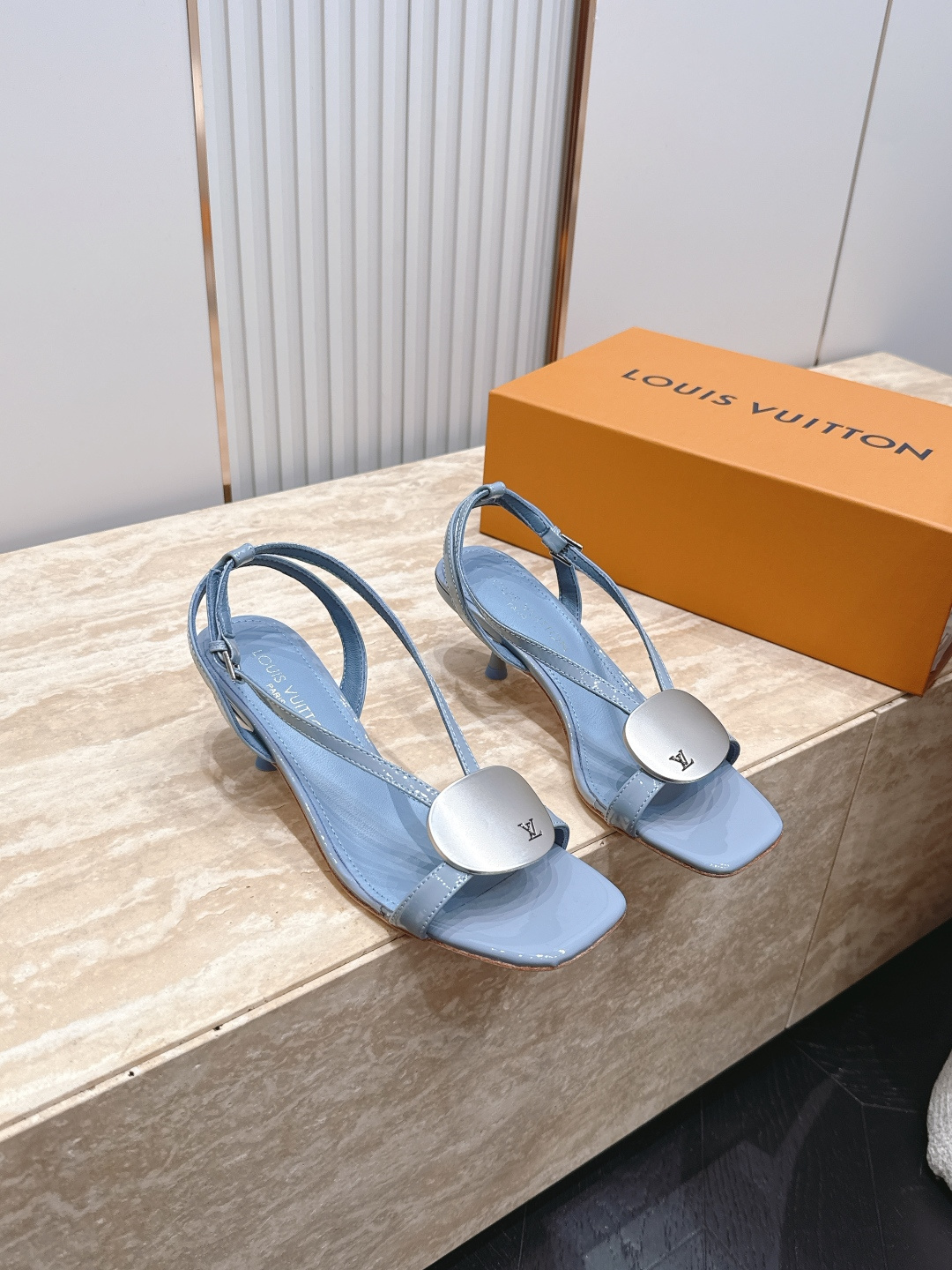 루이비통 신발 113561 Louis Vuitton Shoes