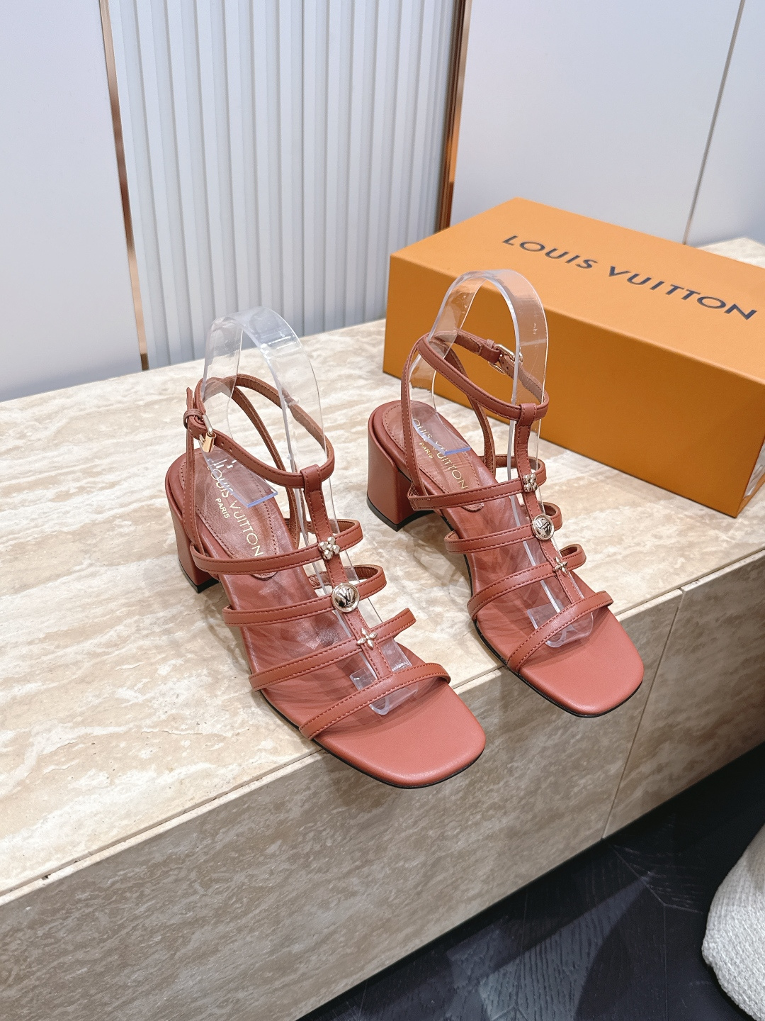 루이비통 신발 113522 Louis Vuitton Shoes