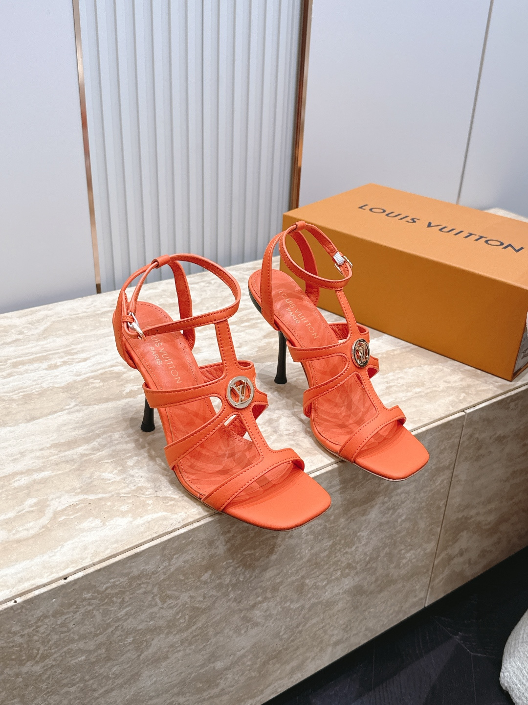 루이비통 신발 113513 Louis Vuitton Shoes