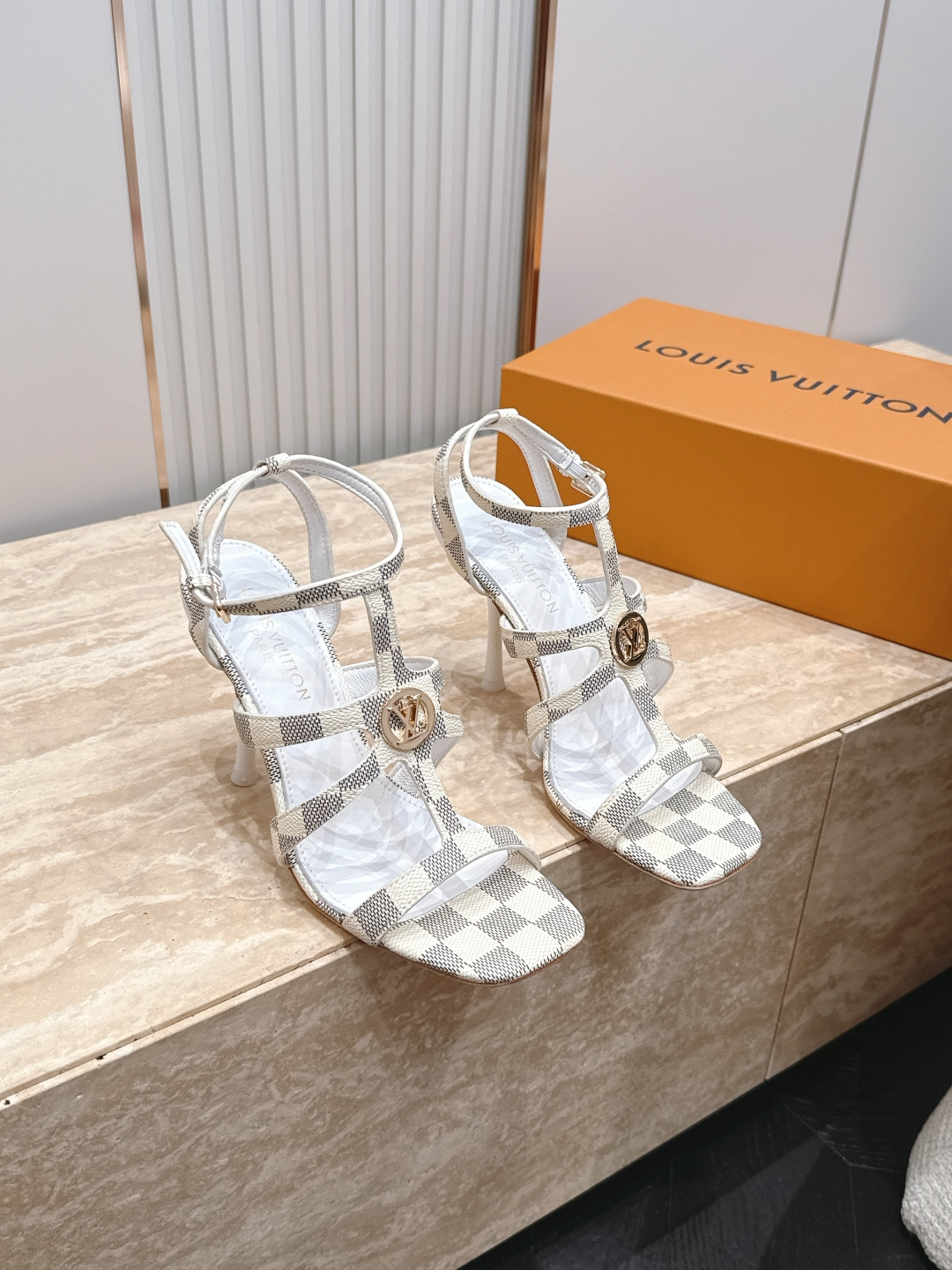 루이비통 신발 113511 Louis Vuitton Shoes