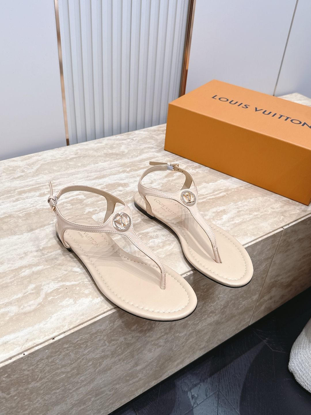 루이비통 신발 113510 Louis Vuitton Shoes