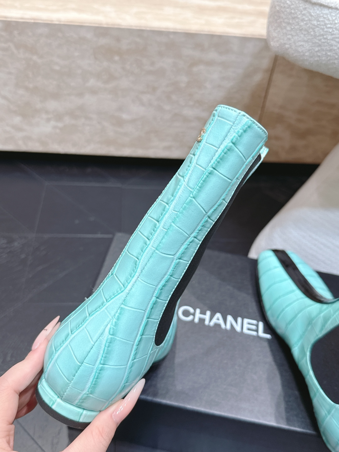 CHANEL 香奈儿 26a早秋专柜最新靴子系列……方头松紧短靴切尔西靴  香奈儿女士钟爱简约又难以抗拒