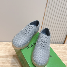 顶级版本 编织皮面 女 Bottega Veneta 2026vs早秋最新休闲鞋 男士+10 BV全新的 顶级版本 编织皮面 女 Bottega Veneta 2026vs早秋最新休闲鞋 男士+10 BV全新的