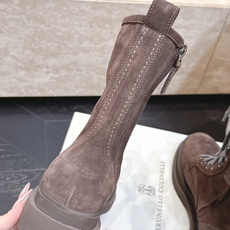 Brunello Cucinelli新款BC秋冬靴子系列 前系带马丁靴 BC是意大利知名品牌,极简主义风 Brunello Cucinelli新款BC秋冬靴子系列 前系带马丁靴 BC是意大利知名品牌,极简主义风