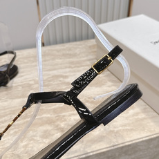 SAINT LAURENT 圣罗兰2026/vs春夏新品时装单鞋系列!【圆头夹趾平底凉鞋】 这双高跟凉 SAINT LAURENT 圣罗兰2026/vs春夏新品时装单鞋系列!【圆头夹趾平底凉鞋】 这双高跟凉