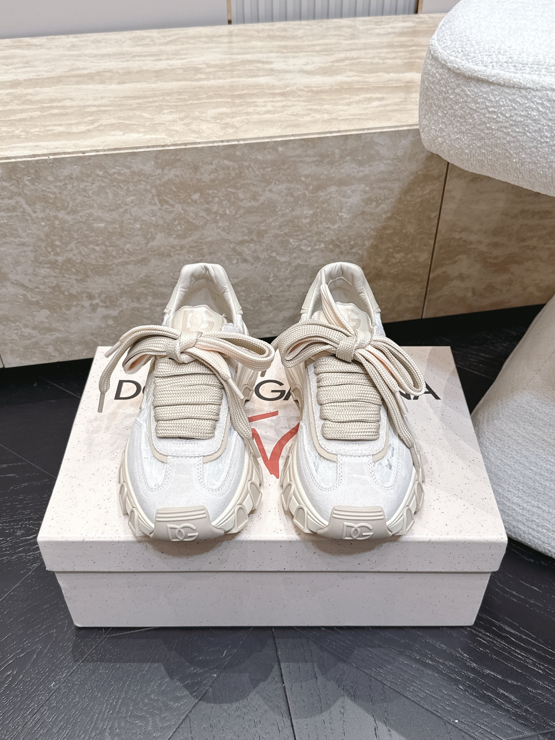 女款DOLCE & GABBANA 杜嘉班纳 26vs早秋新款休闲系列…【拼色厚底休闲鞋】原版1:1定制