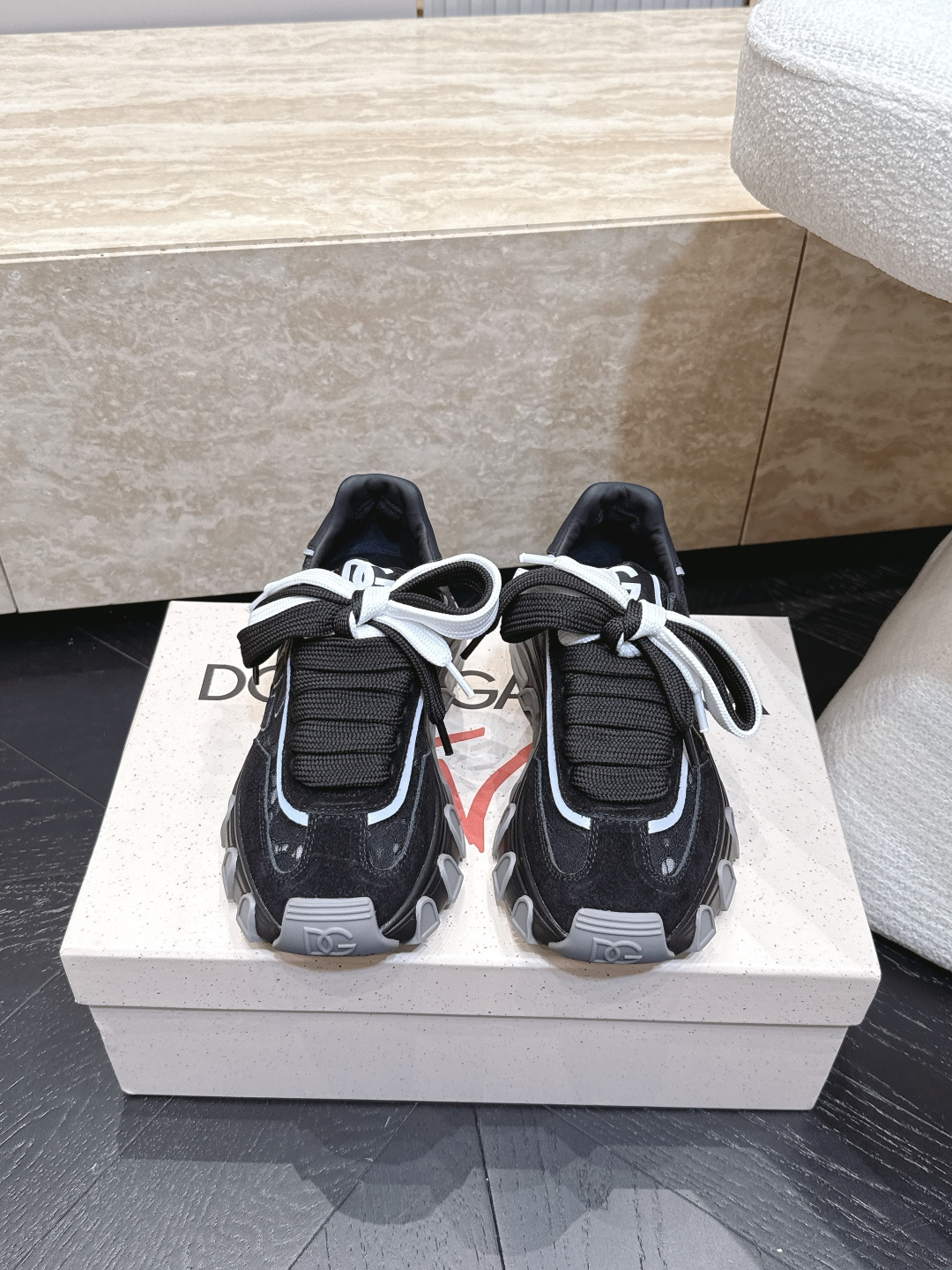 女款DOLCE & GABBANA 杜嘉班纳 26vs早秋新款休闲系列…【拼色厚底休闲鞋】原版1:1定制