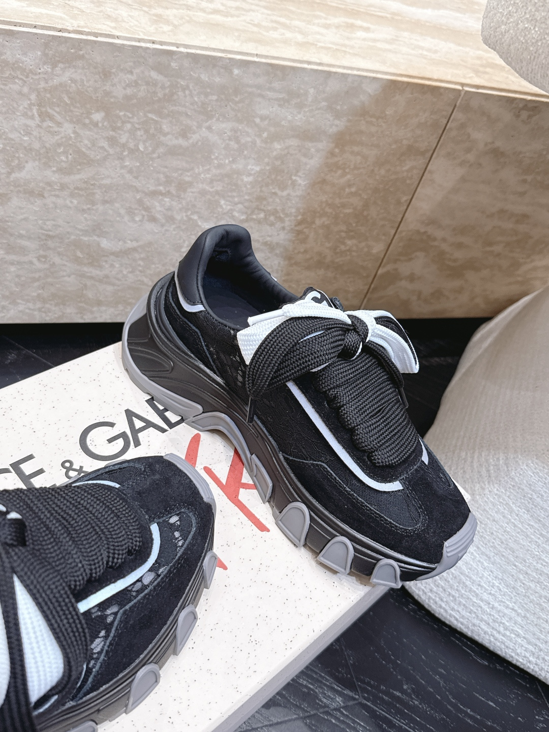 女款DOLCE & GABBANA 杜嘉班纳 26vs早秋新款休闲系列…【拼色厚底休闲鞋】原版1:1定制