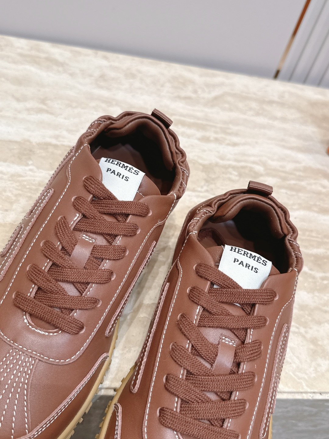 顶级版本 新色 女Hermes 爱马仕 2026 新款Jet休闲运动鞋德训鞋 全色系！！！！男士+10工