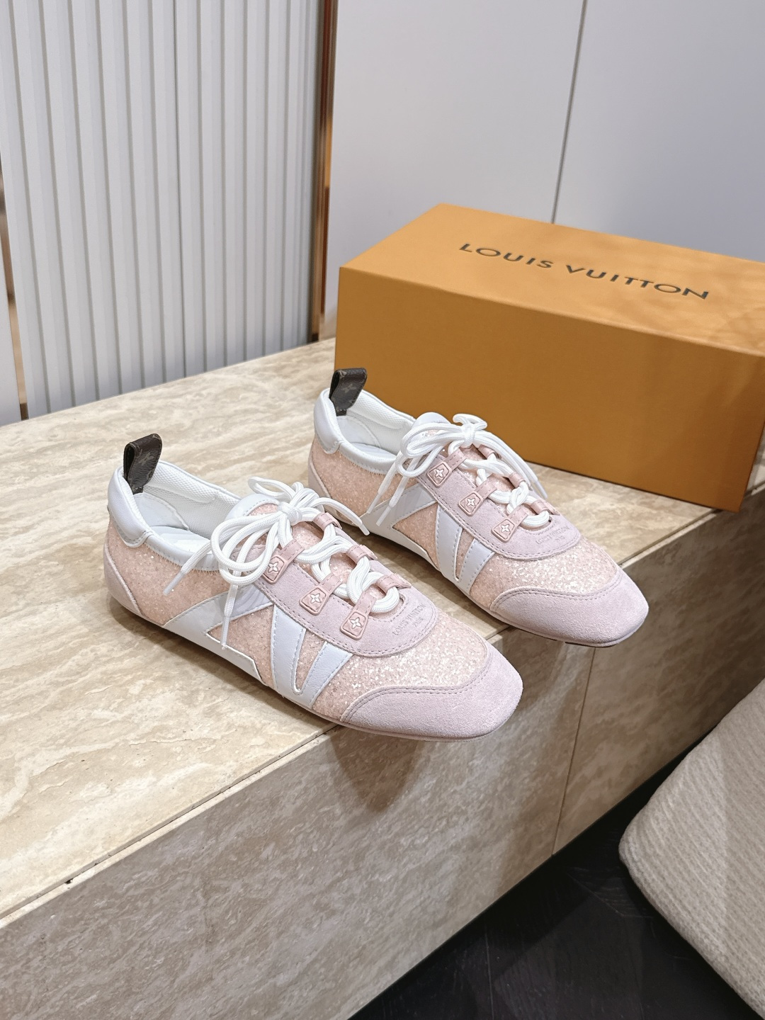 Louis Vuitton路易威登驴牌春夏Sneakerina系列 芭蕾运动鞋 德训鞋 平底鞋  原版三对购入开发完美复