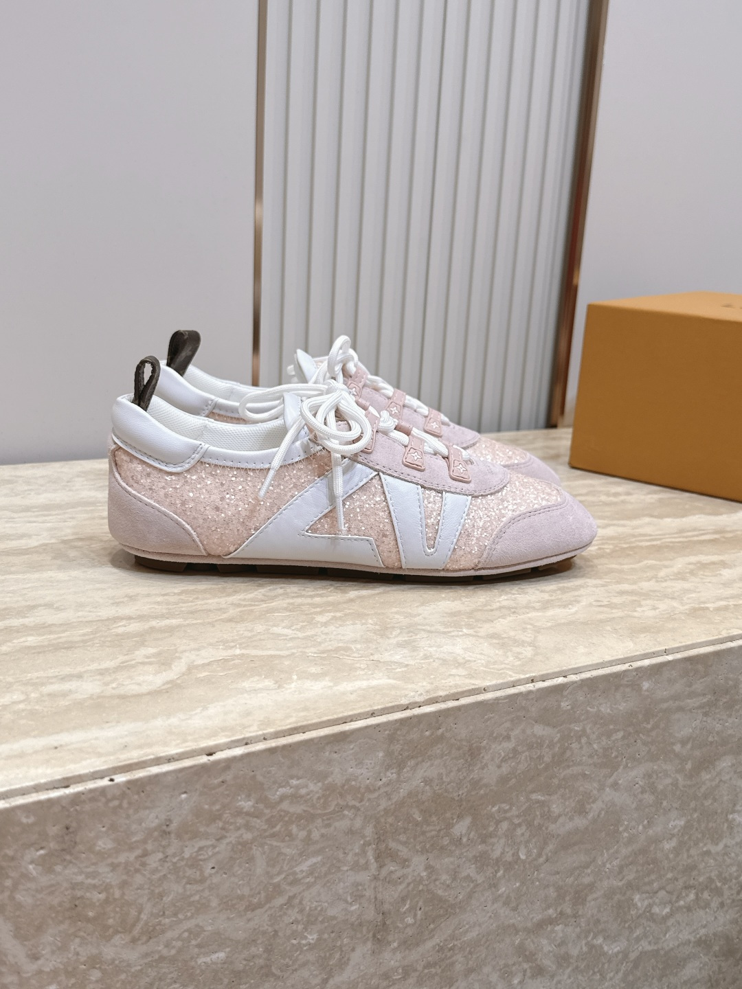 Louis Vuitton路易威登驴牌春夏Sneakerina系列 芭蕾运动鞋 德训鞋 平底鞋  原版三对购入开发完美复