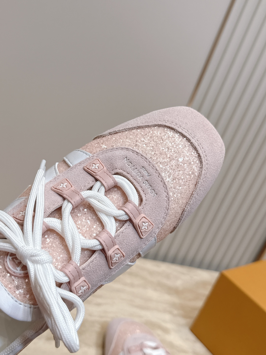 Louis Vuitton路易威登驴牌春夏Sneakerina系列 芭蕾运动鞋 德训鞋 平底鞋  原版三对购入开发完美复