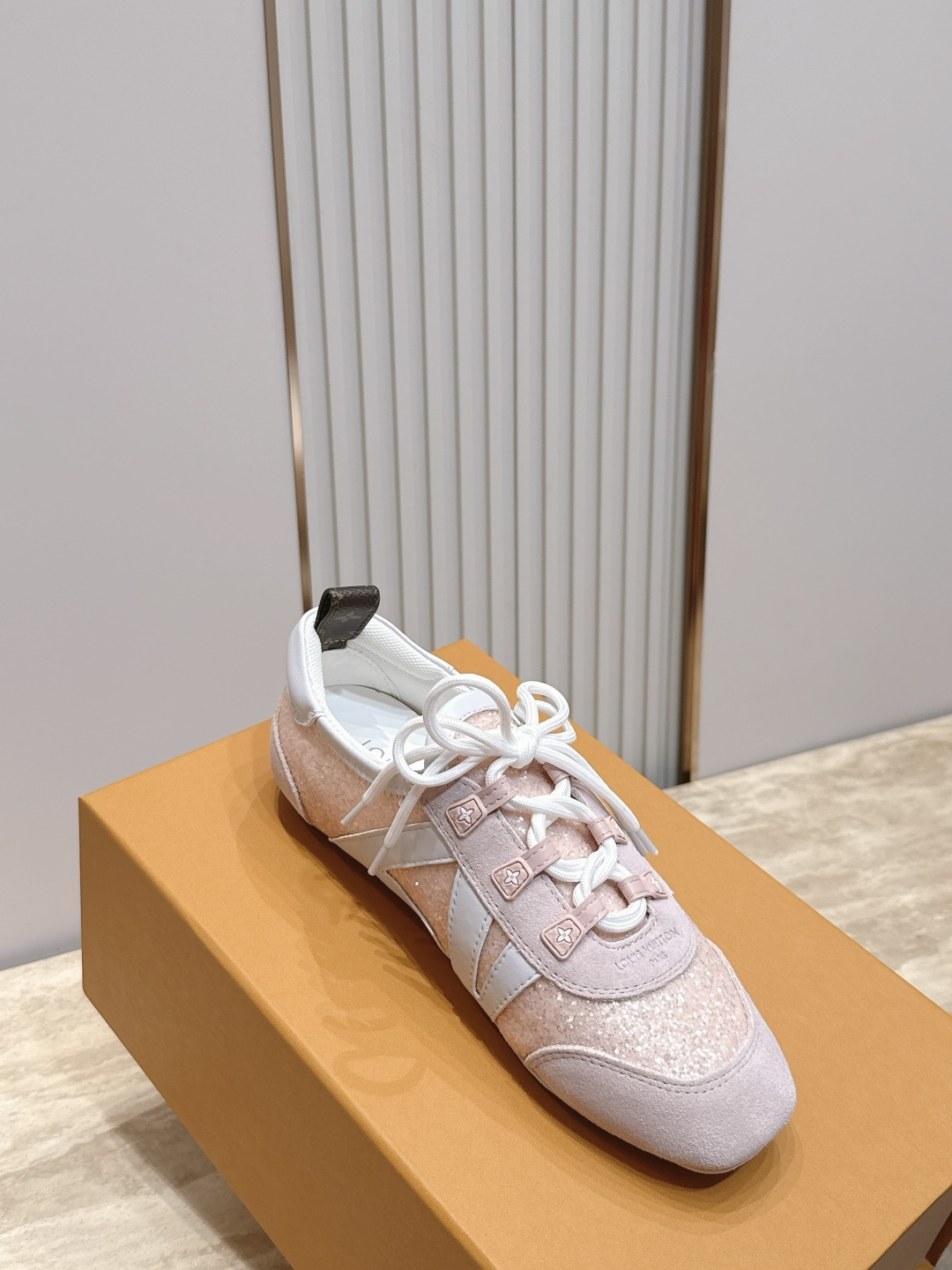 Louis Vuitton路易威登驴牌春夏Sneakerina系列 芭蕾运动鞋 德训鞋 平底鞋  原版三对购入开发完美复