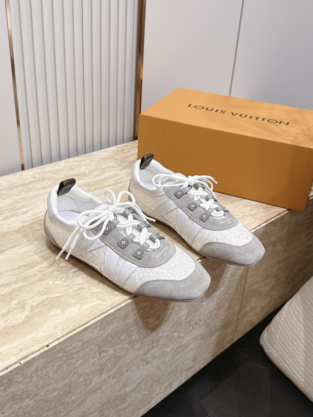 Louis Vuitton路易威登驴牌春夏Sneakerina系列 芭蕾运动鞋 德训鞋 平底鞋  原版三对购入开发完美复