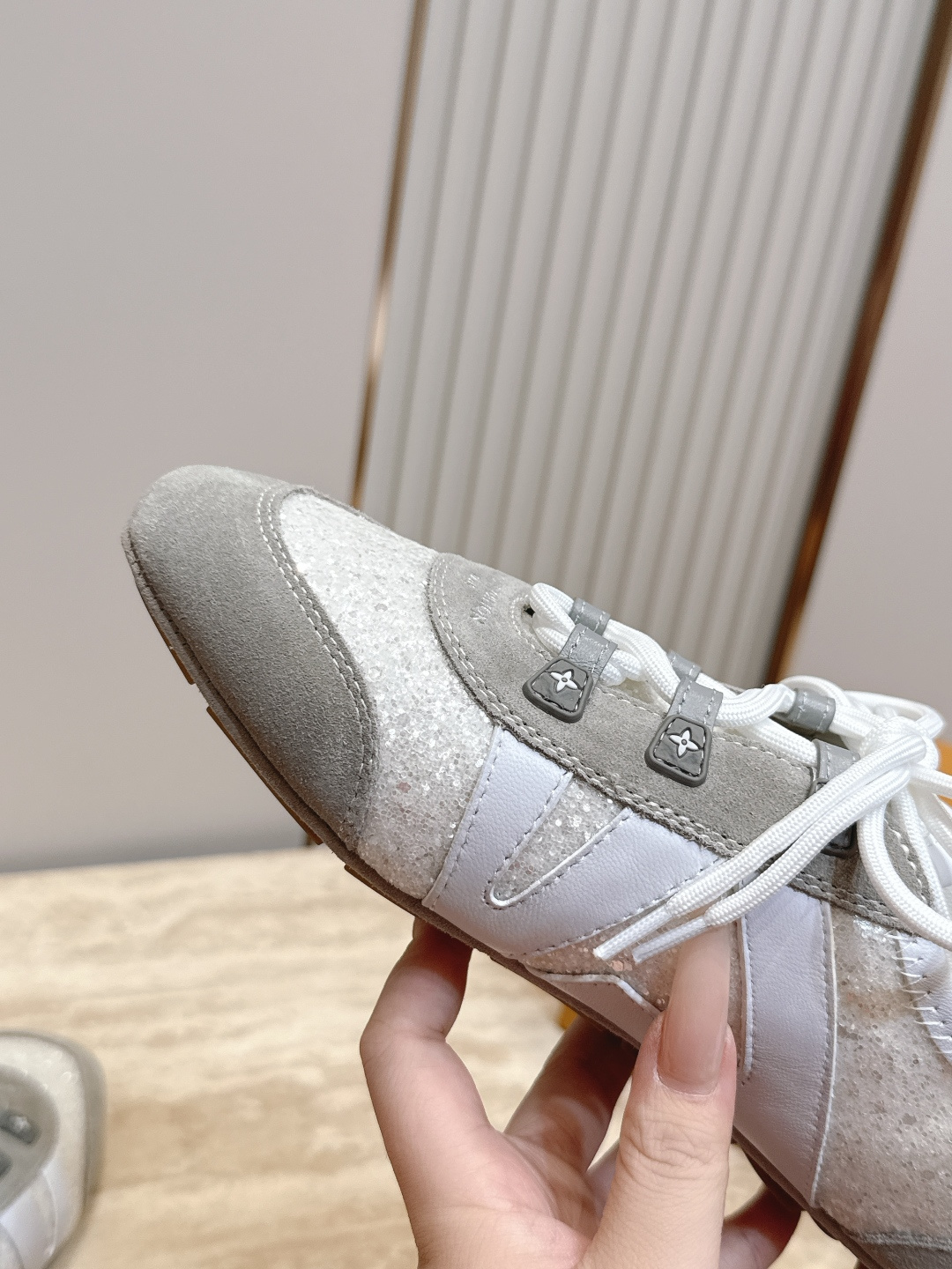 Louis Vuitton路易威登驴牌春夏Sneakerina系列 芭蕾运动鞋 德训鞋 平底鞋 原版三对购入开发完美复 Louis Vuitton路易威登驴牌春夏Sneakerina系列 芭蕾运动鞋 德训鞋 平底鞋 原版三对购入开发完美复