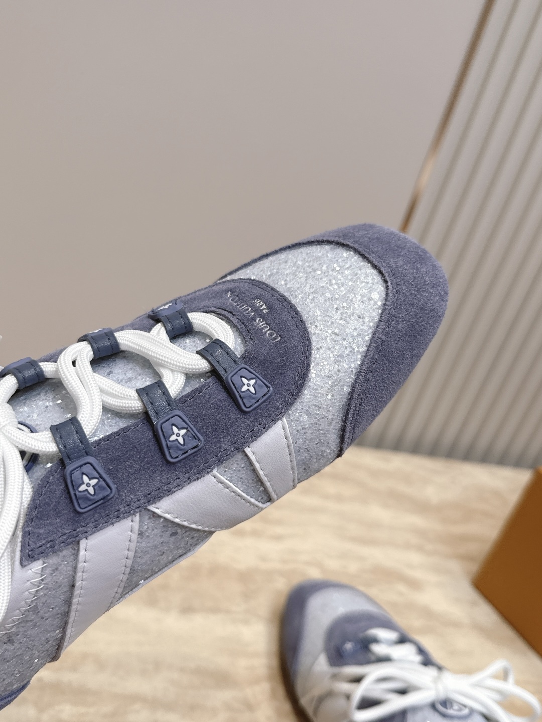 Louis Vuitton路易威登驴牌春夏Sneakerina系列 芭蕾运动鞋 德训鞋 平底鞋 原版三对购入开发完美复 Louis Vuitton路易威登驴牌春夏Sneakerina系列 芭蕾运动鞋 德训鞋 平底鞋 原版三对购入开发完美复