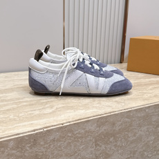 Louis Vuitton路易威登驴牌春夏Sneakerina系列 芭蕾运动鞋 德训鞋 平底鞋 原版三对购入开发完美复 Louis Vuitton路易威登驴牌春夏Sneakerina系列 芭蕾运动鞋 德训鞋 平底鞋 原版三对购入开发完美复