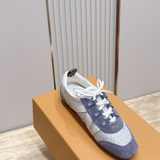 Louis Vuitton路易威登驴牌春夏Sneakerina系列 芭蕾运动鞋 德训鞋 平底鞋 原版三对购入开发完美复 Louis Vuitton路易威登驴牌春夏Sneakerina系列 芭蕾运动鞋 德训鞋 平底鞋 原版三对购入开发完美复