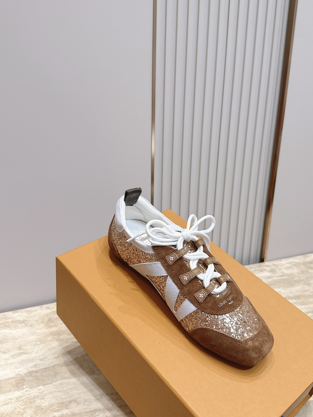 Louis Vuitton路易威登驴牌春夏Sneakerina系列 芭蕾运动鞋 德训鞋 平底鞋  原版三对购入开发完美复