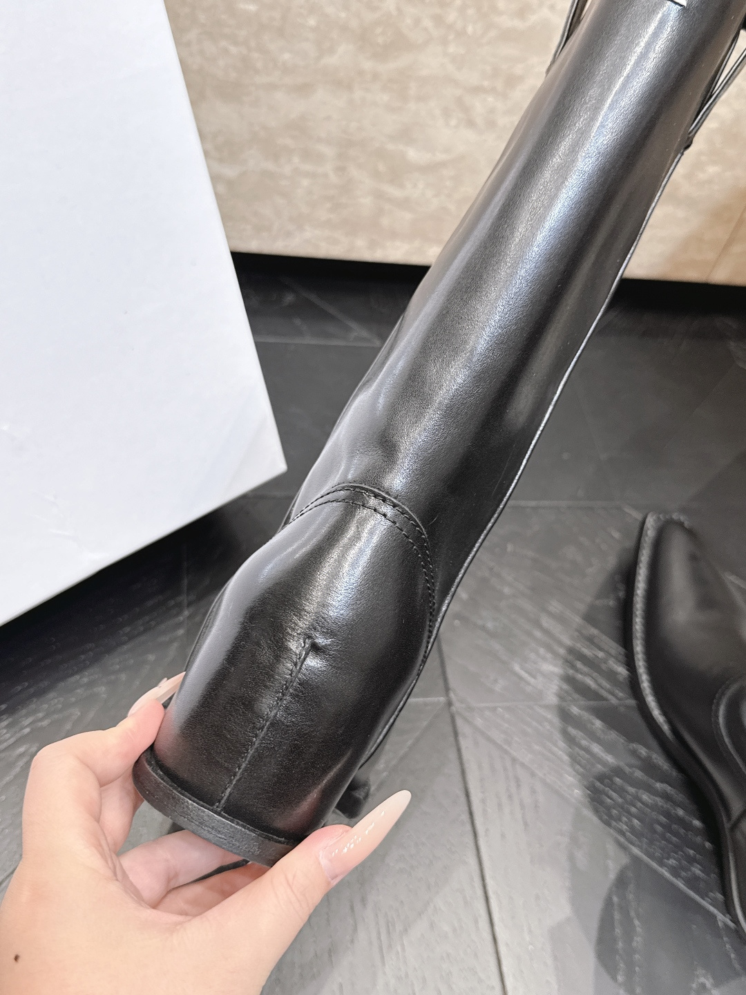 Maison Margiela马吉拉26vs早秋新款时装靴系列…… 【mm6尖头复古高靴】 原版一比一打造👍🉐️🉐️舒适 Maison Margiela马吉拉26vs早秋新款时装靴系列…… 【mm6尖头复古高靴】 原版一比一打造👍🉐️🉐️舒适