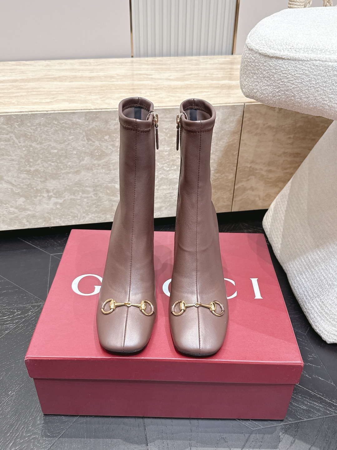 Gucci古驰2026vs早秋最新爆款靴子系列…… 【方圆头弹力短靴】 原单品质 🍃原汁原味的欧式风格，💥上脚非常完美💃