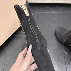 粗跟款 短靴 Gianvito Rossi 纪梵希 2026vs早秋最新走秀爆款靴子系列……粗跟短靴 今年最值得 粗跟款 短靴 Gianvito Rossi 纪梵希 2026vs早秋最新走秀爆款靴子系列……粗跟短靴 今年最值得