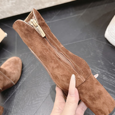 粗跟款 短靴 Gianvito Rossi 纪梵希 2026vs早秋最新走秀爆款靴子系列……粗跟短靴 今年最值 粗跟款 短靴 Gianvito Rossi 纪梵希 2026vs早秋最新走秀爆款靴子系列……粗跟短靴 今年最值