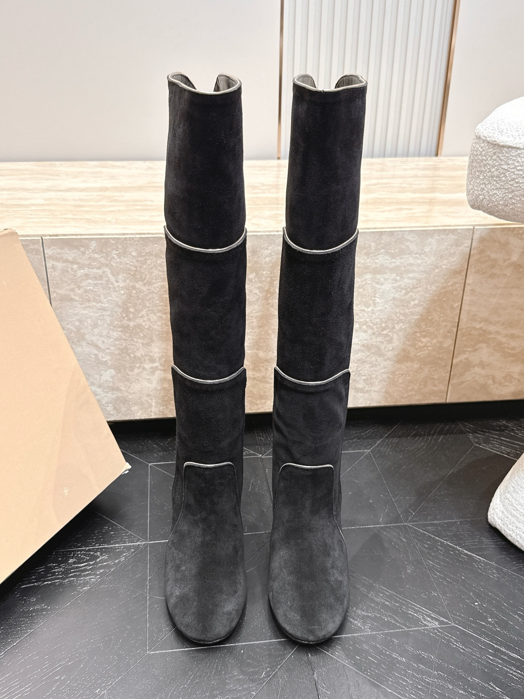 粗跟款高靴 Gianvito Rossi2026vs早秋最新走秀爆款靴子系列……圆头一脚蹬长靴高筒靴 顶级版本G 粗跟款高靴 Gianvito Rossi2026vs早秋最新走秀爆款靴子系列……圆头一脚蹬长靴高筒靴 顶级版本G