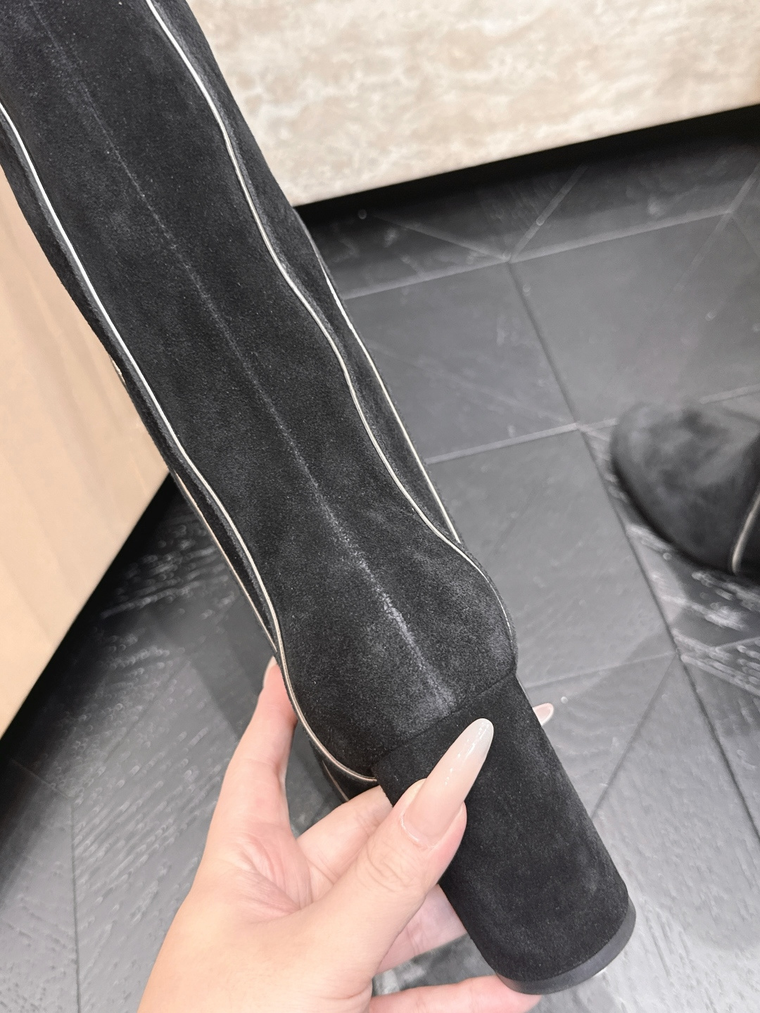 粗跟款高靴 Gianvito Rossi2026vs早秋最新走秀爆款靴子系列……圆头一脚蹬长靴高筒靴 顶级版本G 粗跟款高靴 Gianvito Rossi2026vs早秋最新走秀爆款靴子系列……圆头一脚蹬长靴高筒靴 顶级版本G