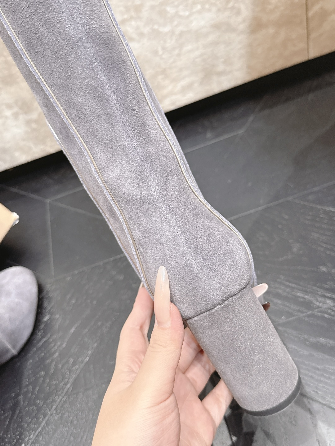粗跟款高靴 Gianvito Rossi2026vs早秋最新走秀爆款靴子系列……圆头一脚蹬长靴高筒靴 顶级版本G 粗跟款高靴 Gianvito Rossi2026vs早秋最新走秀爆款靴子系列……圆头一脚蹬长靴高筒靴 顶级版本G