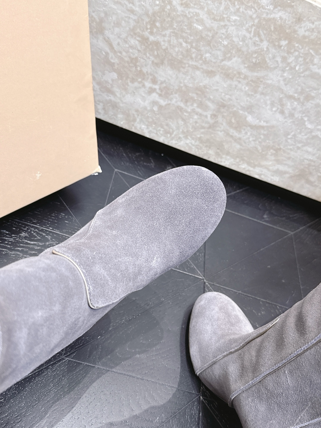 粗跟款高靴 Gianvito Rossi2026vs早秋最新走秀爆款靴子系列……圆头一脚蹬长靴高筒靴 顶级版本G 粗跟款高靴 Gianvito Rossi2026vs早秋最新走秀爆款靴子系列……圆头一脚蹬长靴高筒靴 顶级版本G