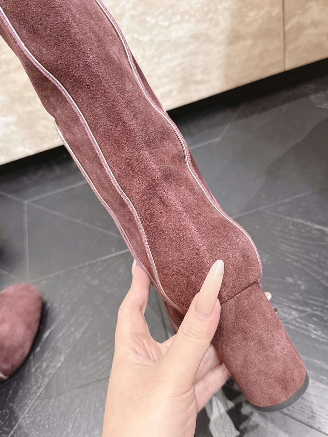 粗跟款高靴 Gianvito Rossi2026vs早秋最新走秀爆款靴子系列……圆头一脚蹬长靴高筒靴 顶级版本G 粗跟款高靴 Gianvito Rossi2026vs早秋最新走秀爆款靴子系列……圆头一脚蹬长靴高筒靴 顶级版本G