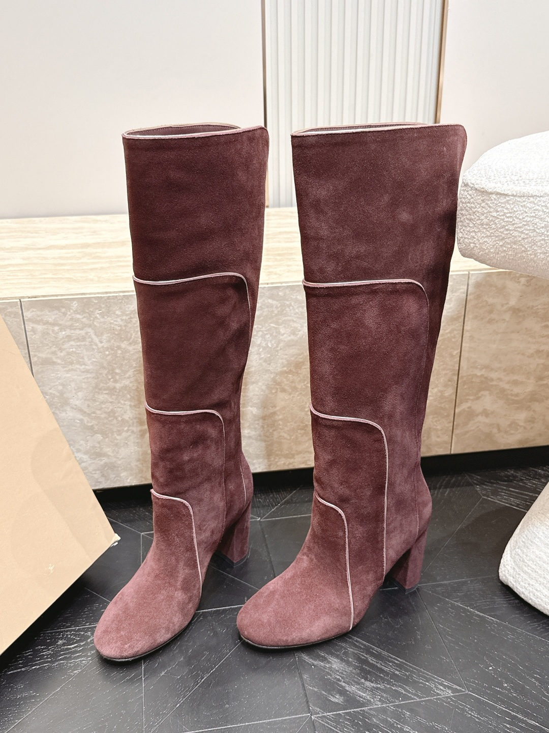 粗跟款高靴     Gianvito Rossi2026vs早秋最新走秀爆款靴子系列……圆头一脚蹬长靴高筒靴 顶级版本G