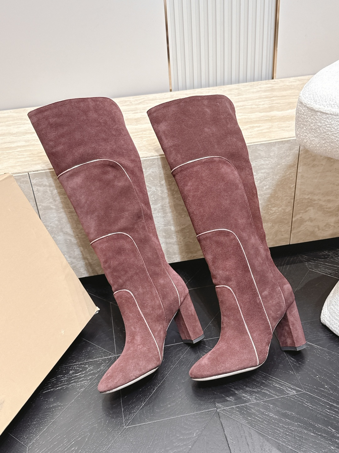 粗跟款高靴 Gianvito Rossi2026vs早秋最新走秀爆款靴子系列……圆头一脚蹬长靴高筒靴 顶级版本G 粗跟款高靴 Gianvito Rossi2026vs早秋最新走秀爆款靴子系列……圆头一脚蹬长靴高筒靴 顶级版本G