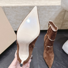 细跟款 短靴 Gianvito Rossi 纪梵希 2026vs早秋最新走秀爆款靴子系列……细高跟短靴 今年最值 细跟款 短靴 Gianvito Rossi 纪梵希 2026vs早秋最新走秀爆款靴子系列……细高跟短靴 今年最值