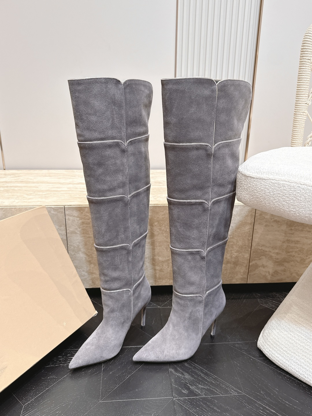 细跟款高靴     Gianvito Rossi2026vs早秋最新走秀爆款靴子系列……尖头一脚蹬长靴高筒靴 顶级版本G