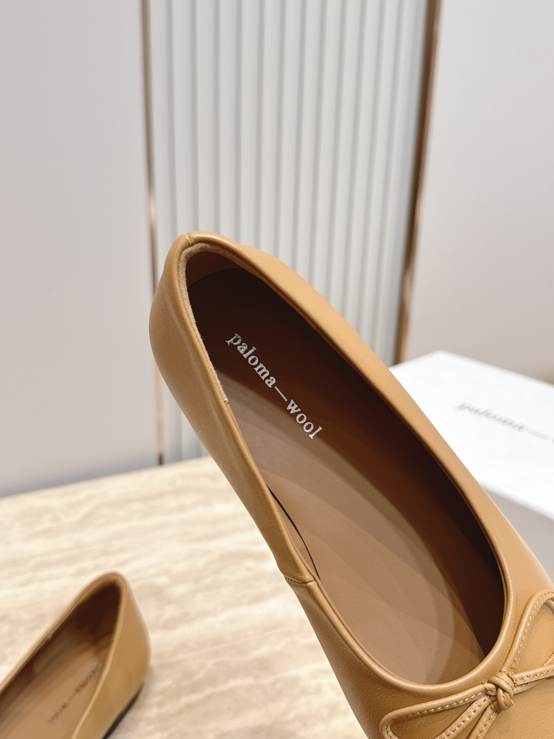 Paloma—wool ❥ 2026vs早秋最新爆款单鞋系列……圆头蝴蝶结平底单鞋 Paloma—wool一直热度不减✔ Paloma—wool ❥ 2026vs早秋最新爆款单鞋系列……圆头蝴蝶结平底单鞋 Paloma—wool一直热度不减✔
