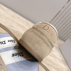 顶版 新色系!! Dior 迪奥 2026 最新款休闲德训鞋 年度最美德训鞋 工艺极致,同步专柜上新.鞋子的每一个细节都 顶版 新色系!! Dior 迪奥 2026 最新款休闲德训鞋 年度最美德训鞋 工艺极致,同步专柜上新.鞋子的每一个细节都