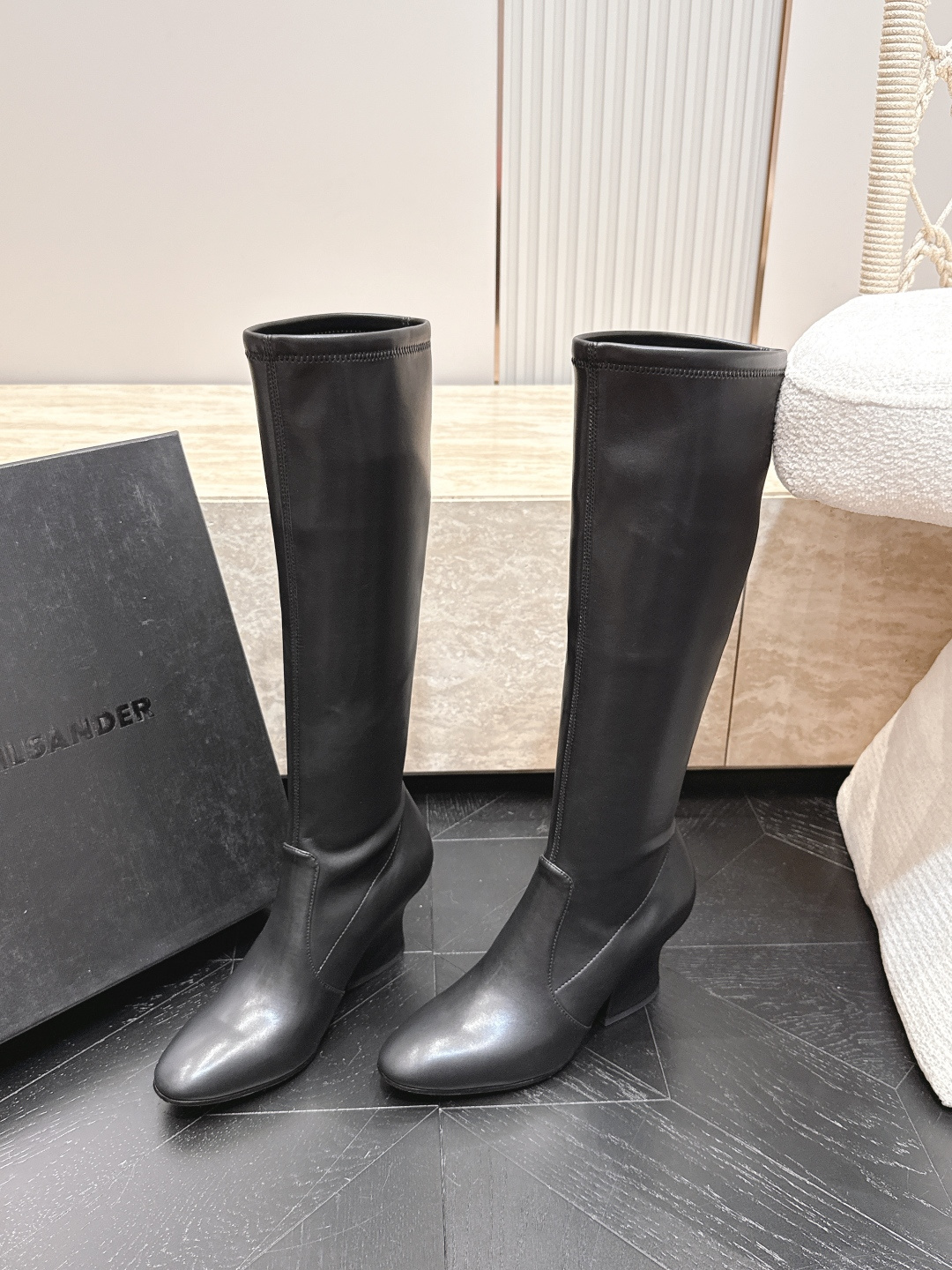 吉尔桑达-Jil sander 2026vs早秋新品靴子系列……圆头弹力高靴长靴 超酷超飒战靴,上脚显瘦增,高超级百搭, 吉尔桑达-Jil sander 2026vs早秋新品靴子系列……圆头弹力高靴长靴 超酷超飒战靴,上脚显瘦增,高超级百搭,