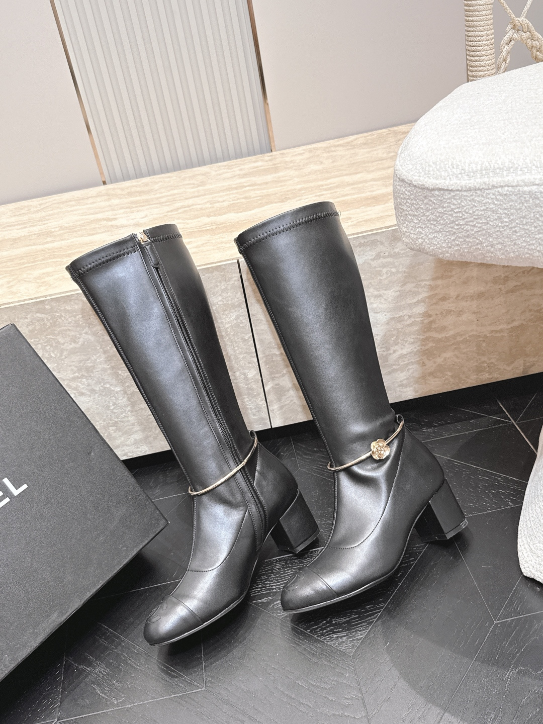 2026vs早秋新品靴子系列……圆头弹力高靴长靴 超酷超飒战靴,上脚显瘦增,高超级百搭,脚感非常好,日常休闲,登山都可以 2026vs早秋新品靴子系列……圆头弹力高靴长靴 超酷超飒战靴,上脚显瘦增,高超级百搭,脚感非常好,日常休闲,登山都可以